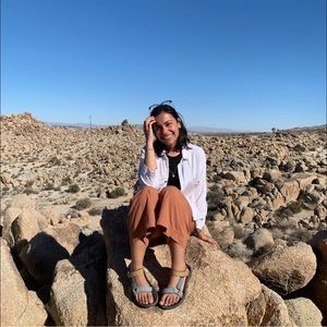 Meet your Posher, Elena